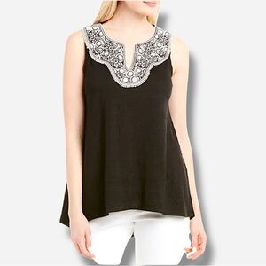 🌸New🌸 Max Studio Sleeveless Crochet Yoke Knit Top Size Small Embroidered…